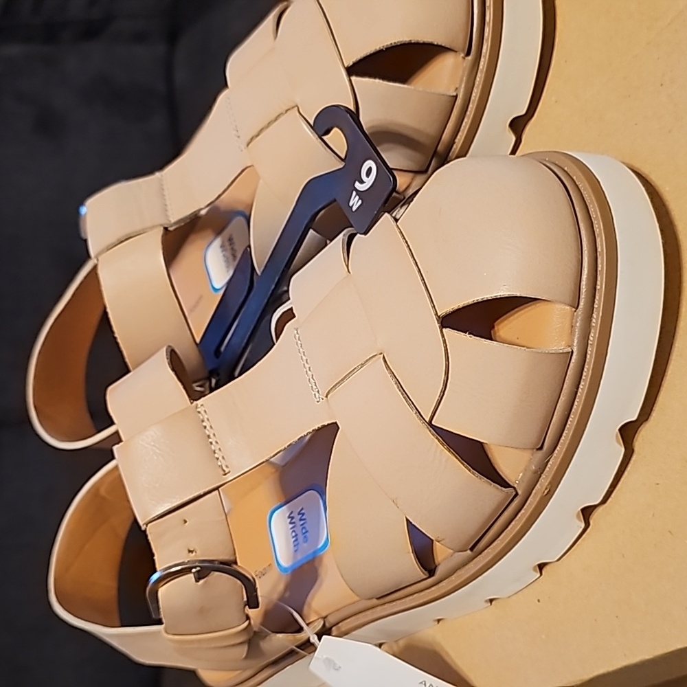 Womens Fisherman Sandals